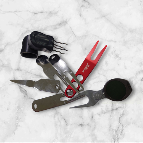 ゴルフマナー！グリーンフォークでピッチマークを直そう